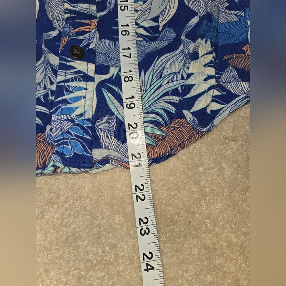Cat & Jack Boy's M 8/10 Hawaiian Shirt - Picture 11 of 11